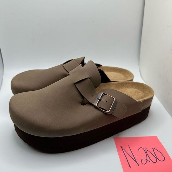 CUSHIONAIRE Women's Cork Footbed Platform Clog 8 BROWN - Picture 3 of 7